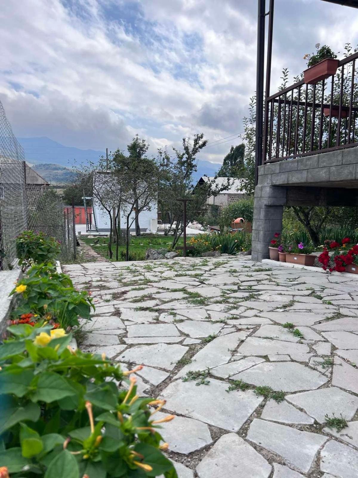 Green Agarak Guest House Near Dendropark, Stepanavan Gyulagarak Zewnętrze zdjęcie